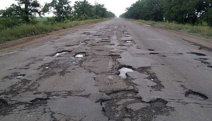 В Ярославской области возбудили уголовные дела врезультате срыва проекта "Безопасные и качественные автомобильные дороги"