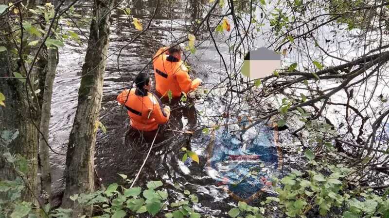 На реке Охта в Ленинградской области найдено тело мужчины