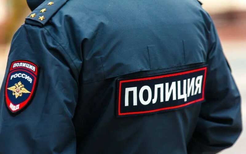 В Санкт-Петербурге задержали полицейского при попытке получить взятку в размере одного миллиона