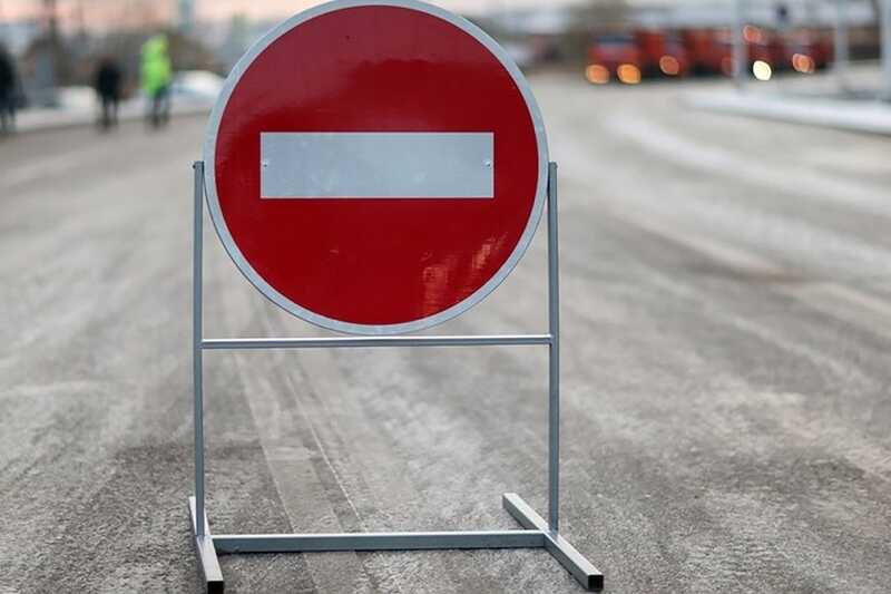В населённом пункте в Кабардино-Балкарии из-за сильного ливня остановили движение