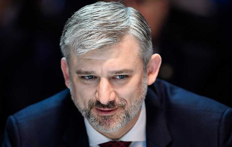 «Политическая пенсия» для Евгения Дитриха: коррупционные следы ведут к ЦКАД