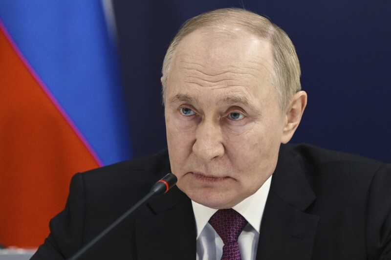 На следующей неделе Путин поедет в Китай, чтобы провести переговоры и принять участие в параде