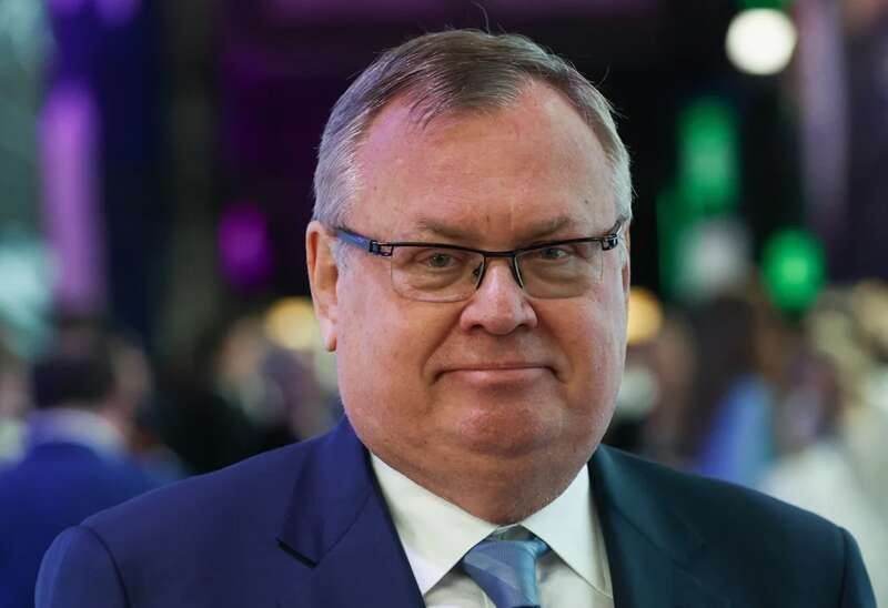 Винокуров или Махмудов: кто получит от ВТБ конфетку- tiquzidtiqhdvls